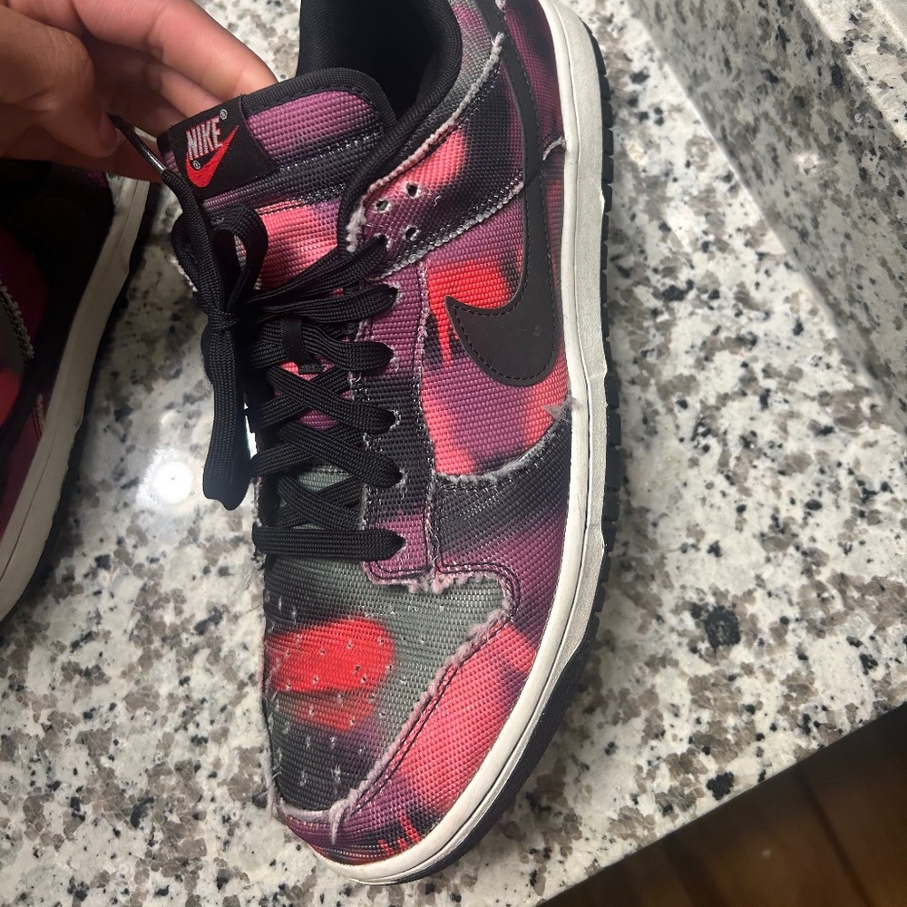 NIKE DUNK LOW RETRO PREMIUM GRAFFITI BLACK WHITE PINK PURPLE